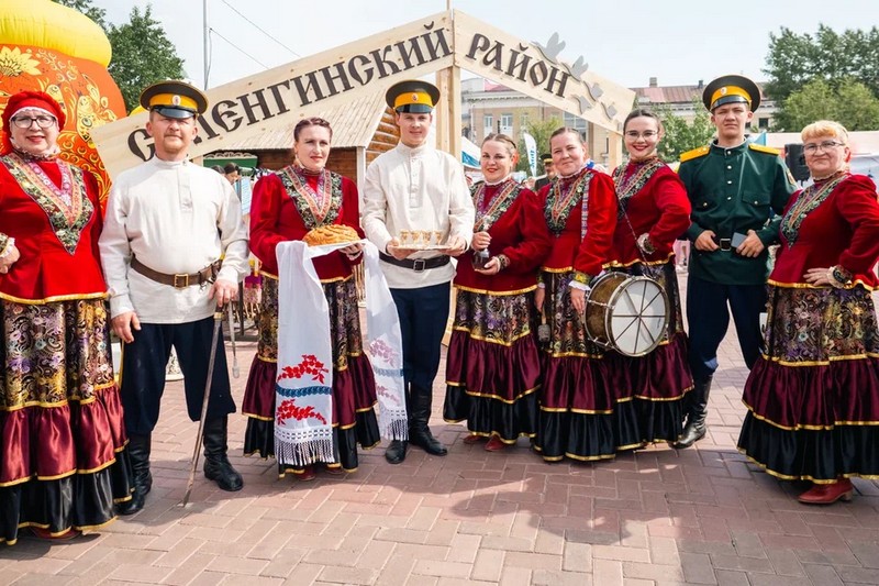 Селенгинский район выступил с презентацией туристского потенциала и представил творческий номер на «Baikal Travel Mart 2024».