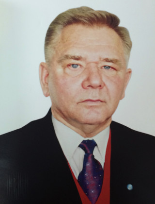 Карпенко Евгений Иванович.